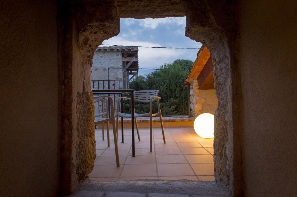 Mas Pere Pau Besalú Exterior foto